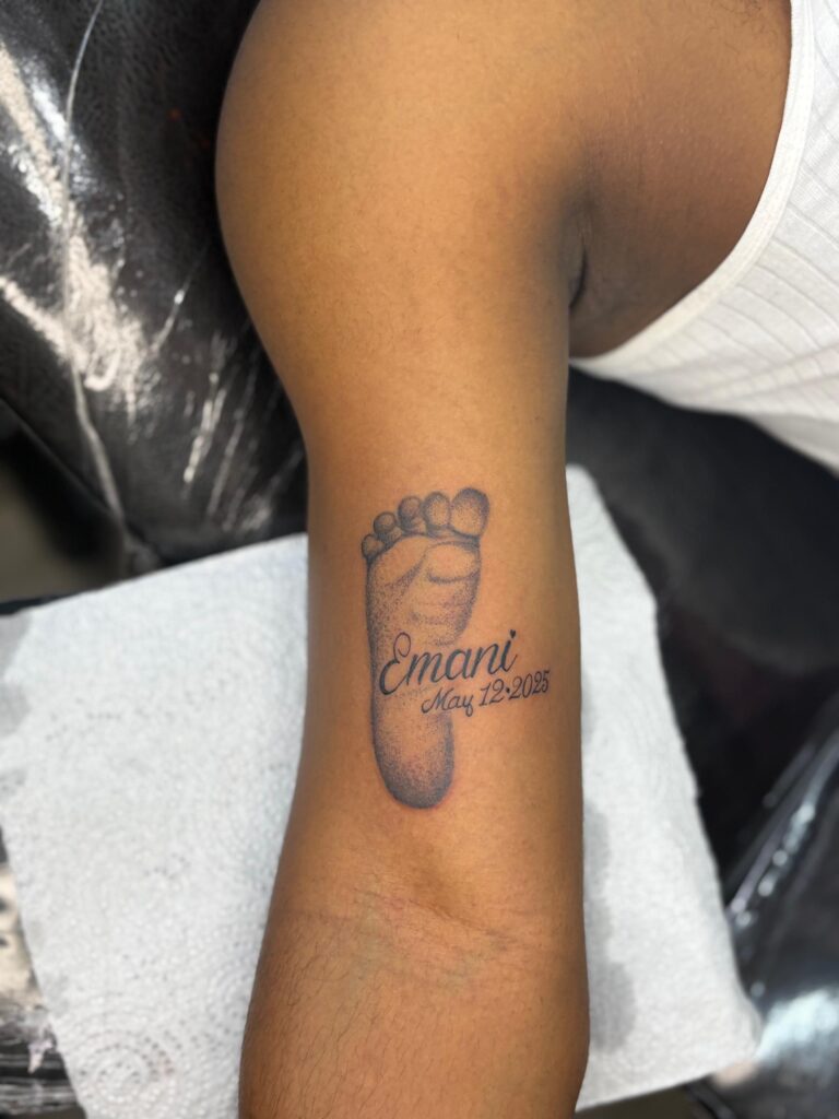 PHOTO 2025 08 24 19 23 04 768x1024